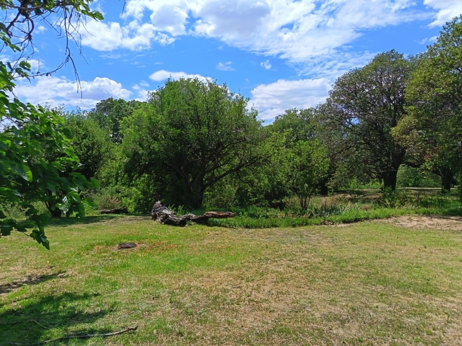 Commercial Property for Sale in Glen Free State